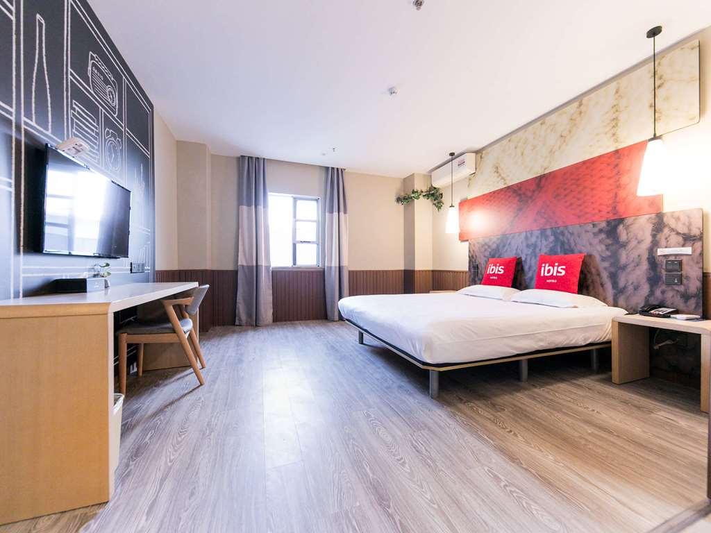 Hotel Ibis Nantong Qingnian Zimmer foto